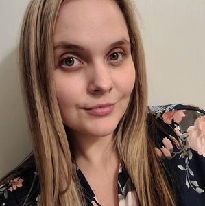 Meet your Posher, Lacey